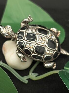 Vintage Turtle AB Rhinestone Enamel Silver Tone Textured Brooch